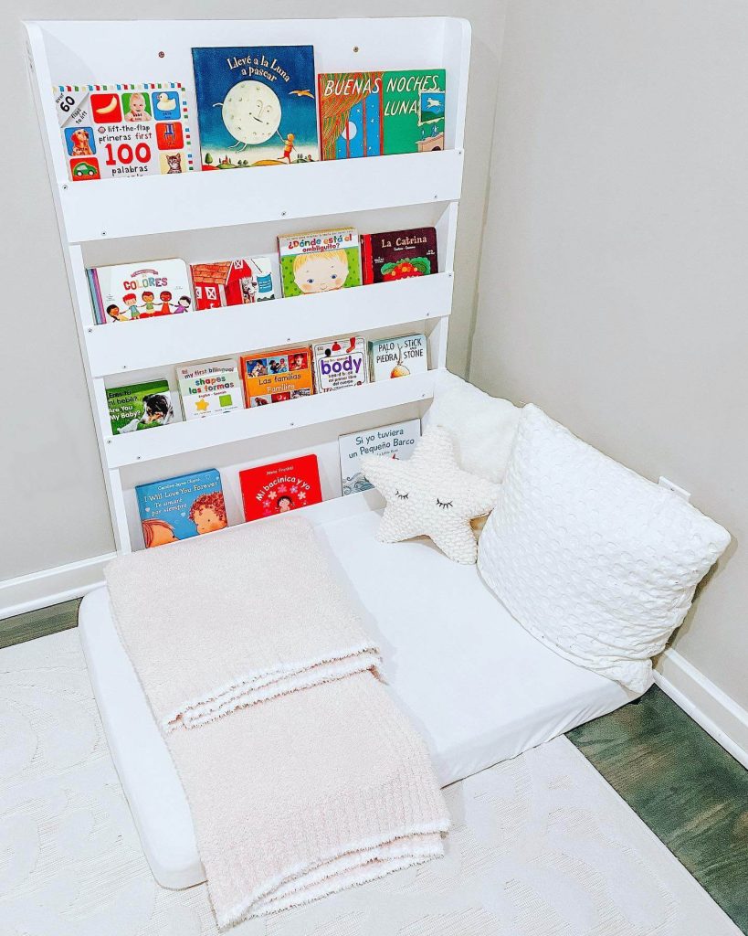 Minimalist Montessori Reading Space